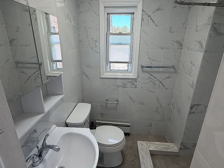 2541 Bouck Ave #2 — Photo 5