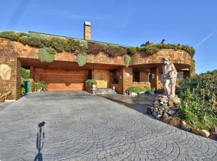1631 Sunset Dr, Pacific Grove, CA 93950