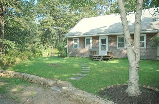 1st image of 25 Briarwood Ln