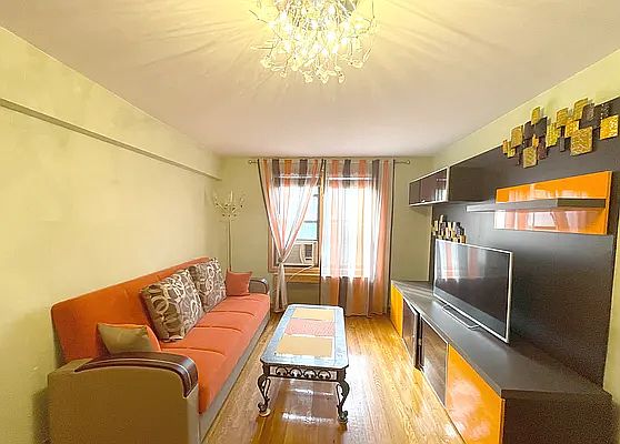 2nd image of 2675 E 7th St APT 2B