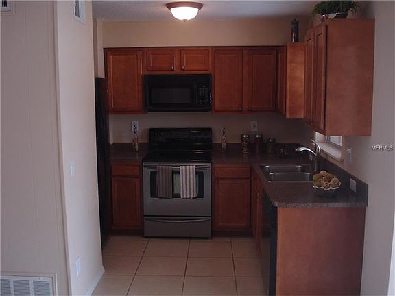 2nd image of 4213 Anthony Ln