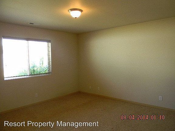 5th image of 2626 N Glidden St #B