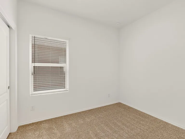 308 Prism Ave SW — Photo 34