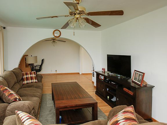 757 union street-105