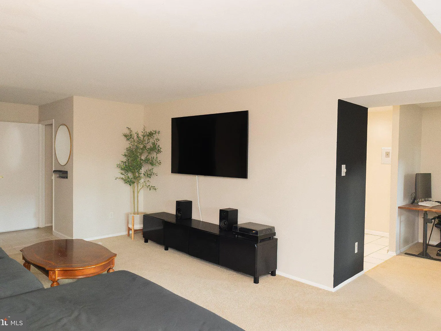 Southgate Condo — Photo 4
