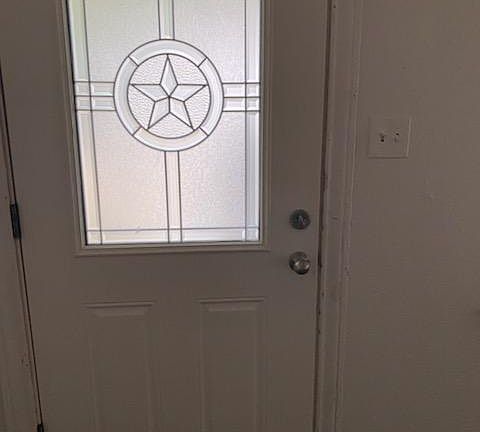 3rd image of 12 Putnam Ave