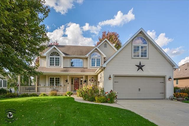 1st image of 1602 Waterberry Dr