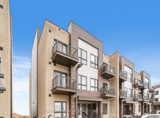 10 Palace St #C2, Kitchener, ON N2E0J3