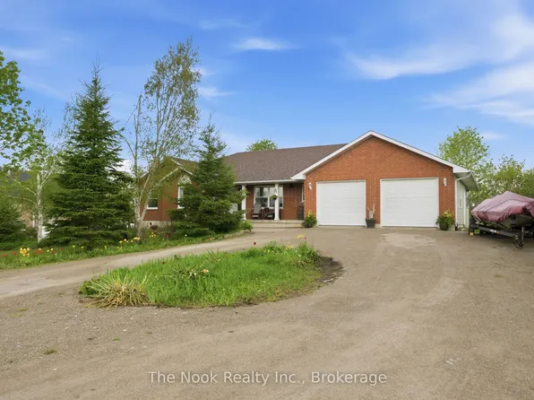 4 McGillivray Ln, Kawartha Lakes, ON L0K 1B0