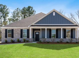 104 Laney Ln, Dothan, AL 36305