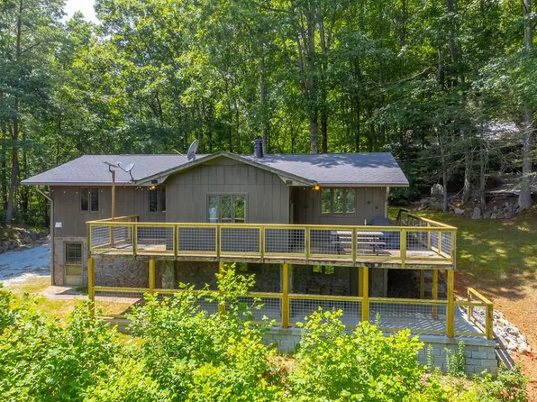610 Summit Rd, Otto, NC 28763