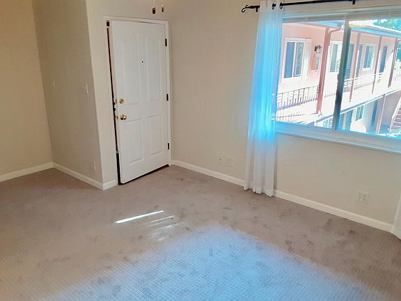 2nd image of 515 N San Pedro St APT 12