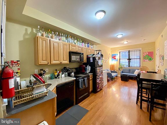 4th image of 2010 N Carlisle St #1