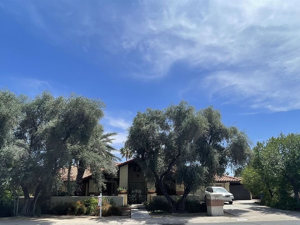 1st image of 1923 E Buena Vista Dr