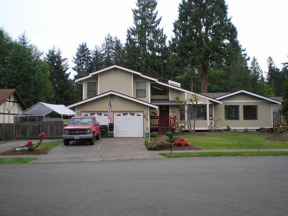 1st image of 5405 32nd Ct SE