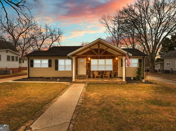 214 Johnson St, Hogansville, GA 30230