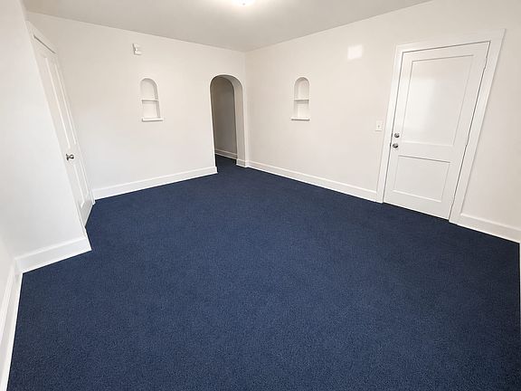 2nd image of 51-53 S Welles St #1