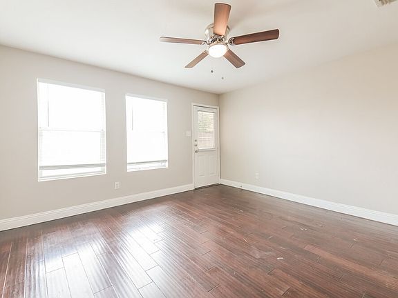 4th image of 1428 Waterford Dr