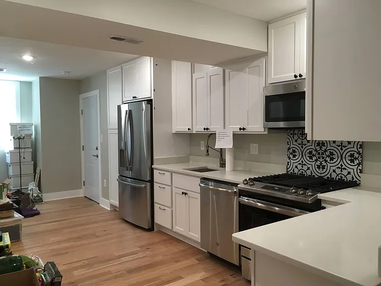 Kitchen similar to Unit 3.
