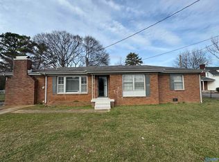 2804 Winchester Rd NW, Huntsville, AL 35810