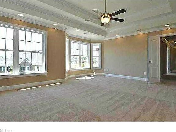 5th image of 1302 Simon Dr