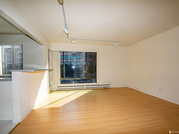 2nd image of 2416 Geary Blvd #1