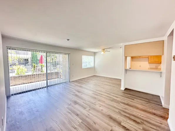 Oak Tree Village, 108 N Helberta Ave #70b071b36, Redondo Beach, CA 90277