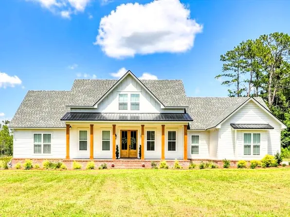 8290 Morven Rd, Hahira, GA 31632