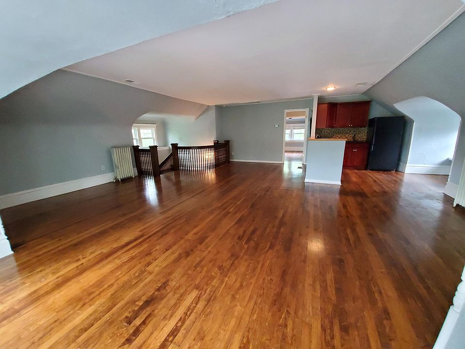 1st image of 3939 Warwick Blvd APT 3
