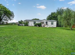 503 Mitchell Moore Rd, Hazel Green, AL 35750