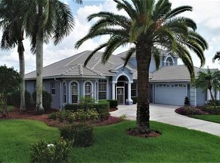 2254 Oxford Ridge Cir, Lehigh Acres, FL 33973