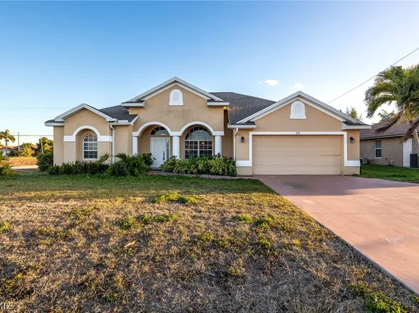 838 Gleason Parkway Cpe, Coral, FL 33914