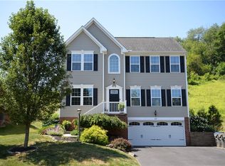 2021 Blackberry Ln, Valencia, PA 16059