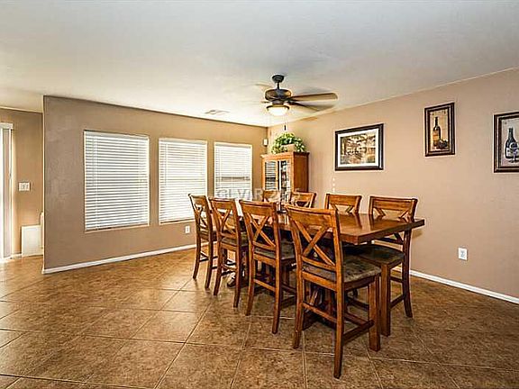 3rd image of 4012 Jungle Hawk Ln