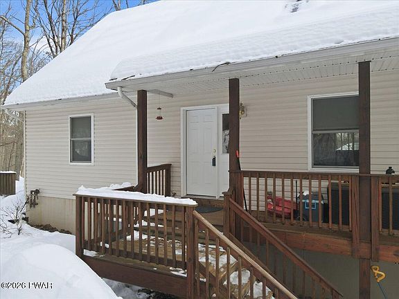 4th image of 111 Candlewick Way