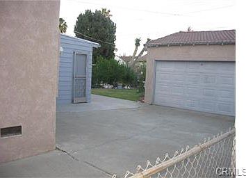 2nd image of 8633 Emerald Ave