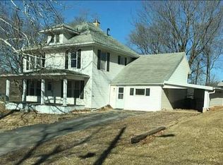 309 E Broadway St, What Cheer, IA 50268