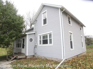 1406 14th St, Viola, IL 61486
