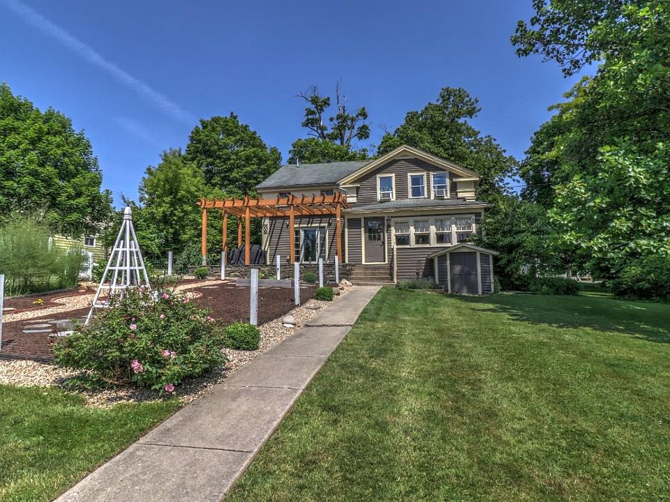 203 Cayuga St, Union Springs, NY 13160 Zillow