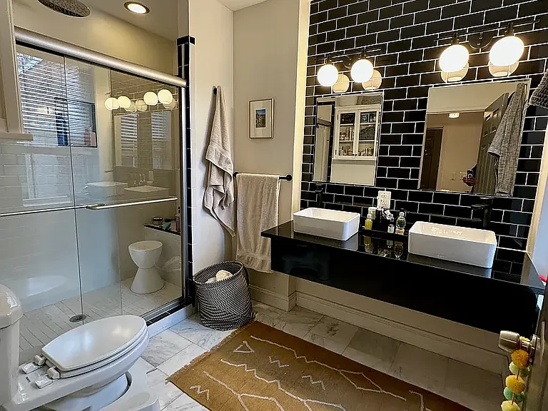 Second Floor Master Bathroom