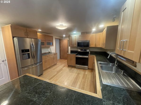 61476 Dee Cox Rd, Heppner, OR 97836