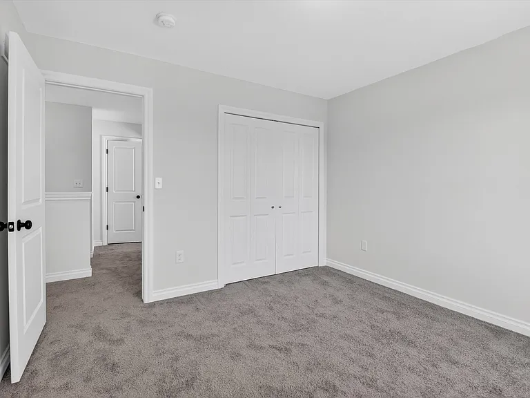 8760 Barrington Dr — Photo 33