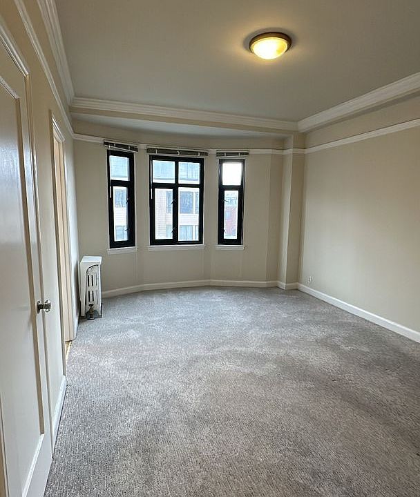 1st image of 2905-2911 Van Ness Ave #604