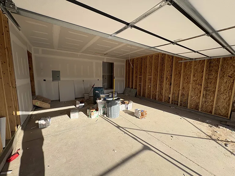 943 S Sweetwater Dr — Photo 21