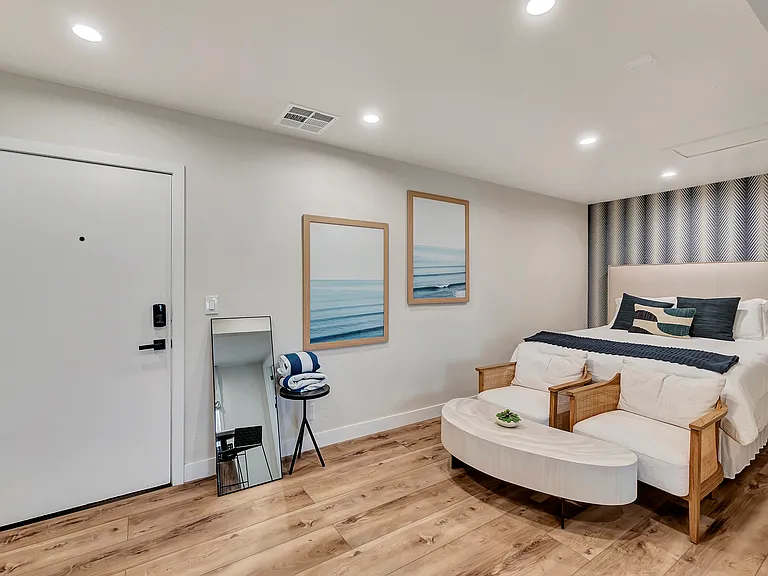 223 Avenida Del Mar #1-6 — Photo 15