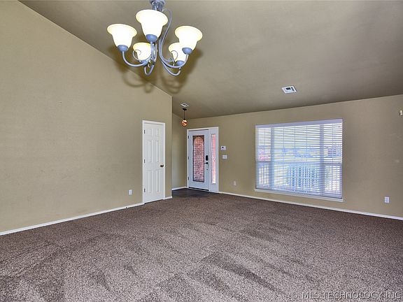 3rd image of 4718 S 194th East Ave