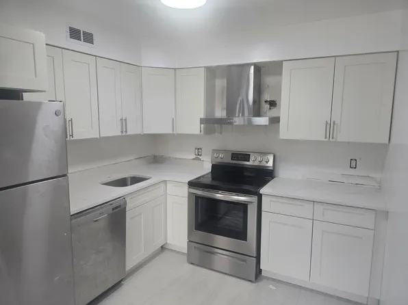 2427 Bayberry Ct, Mays Landing, NJ 08330