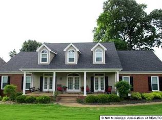 9223 Laurel Hl S, Olive Branch, MS 38654