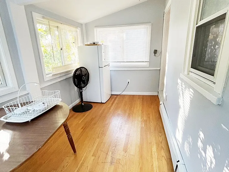 137 Virginia Rd #1 — Photo 14