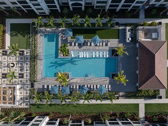 5th image of 604 Vistera Blvd #6005